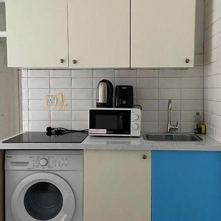 Lovely Ground Floor Miles Apart Apartment London Exterior photo
